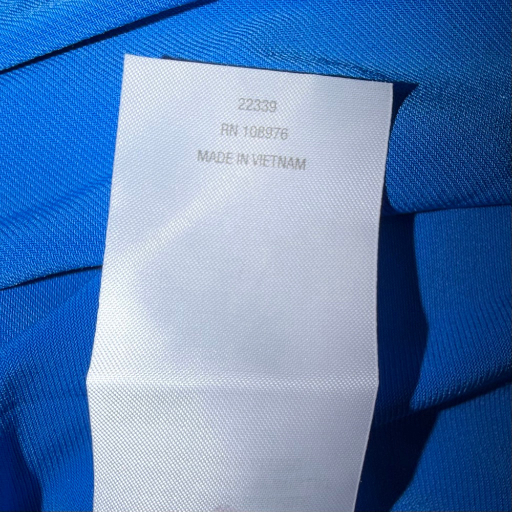 IMAN Global Chic Royal Blue Cape Sleeve Flutter Top Keyhole L Workwear NWOT - Picture 5 of 10